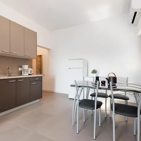 Zulijani House Helis B1 & B6 Апартаменты Рабац