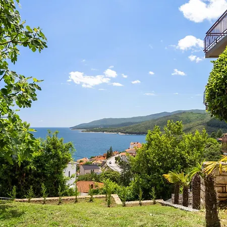 Апартаменты Zulijani House Helis B1 & B6 *