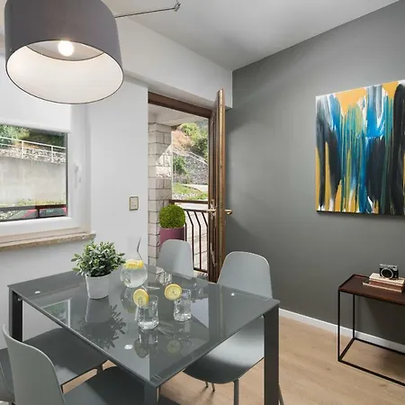 Апартаменты Zulijani House Helis B1 & B6 *